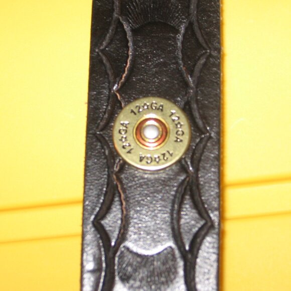 Black Leather Tooled Belt 1.5" x 46" 12 ga Conchos & Ornate Silver Buckle - Picture 4 of 5